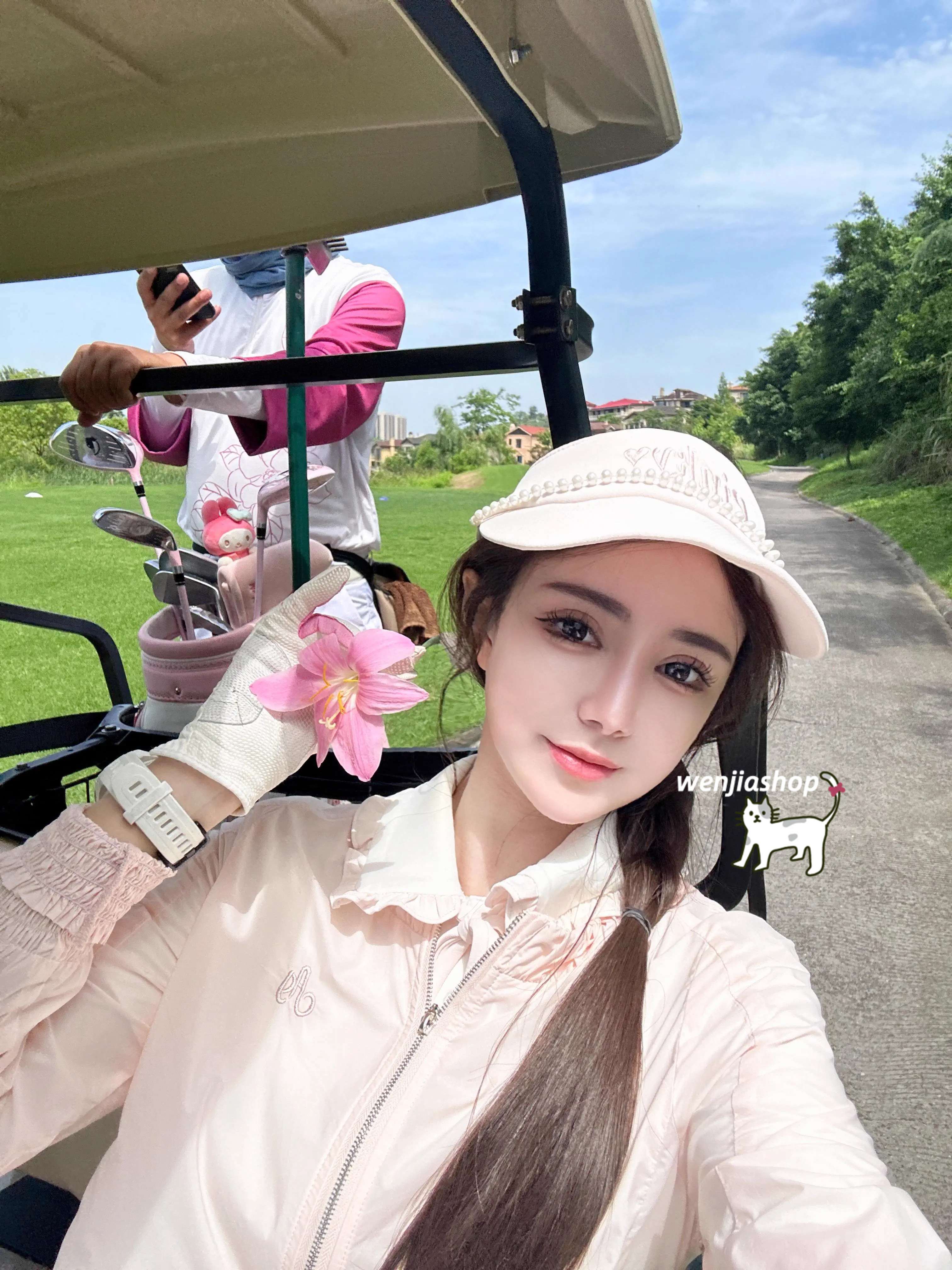 ゴルフウェア 2025 春夏 上下セット 長袖 ジャケット 日焼け止め ミニスカート カーディガ めっちゃ可愛い 速乾 通気 痩せる レディース 韓国風 スポーツ テニスウェア ライトピンク