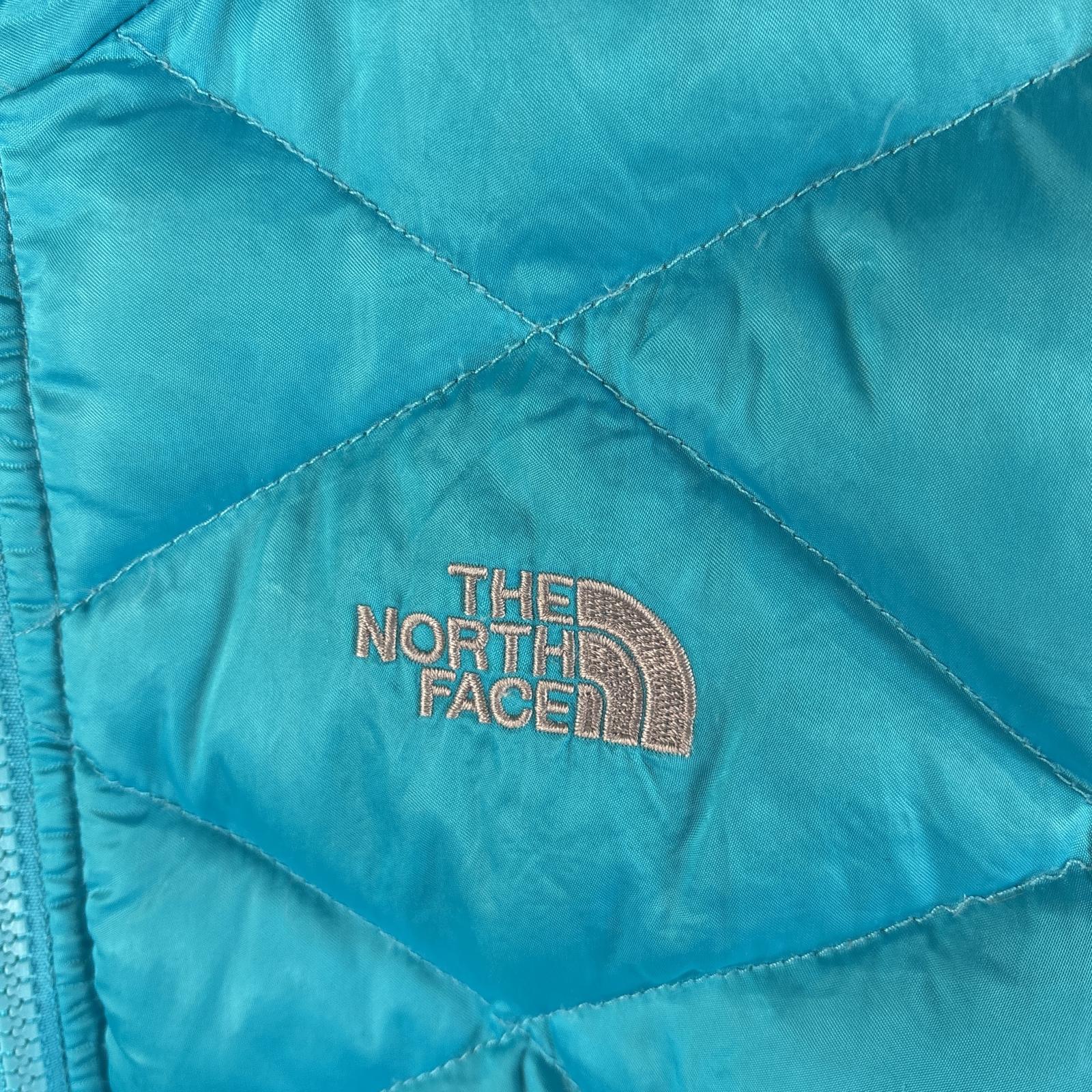 古着 ダウンジャケット ワンポイントロゴ刺繍 550fill フルジップ L 14/16 水色 キッズ 古着 ダウンジャケット ワンポイントロゴ刺繍 550fill フルジップ L 14/16 水色 キッズ