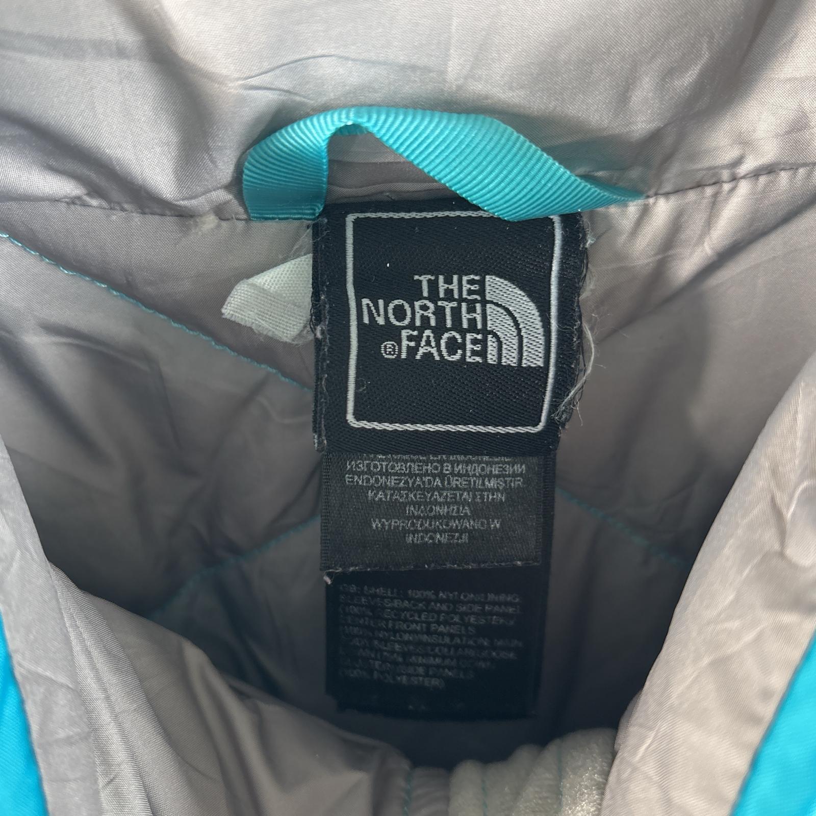 古着 ダウンジャケット ワンポイントロゴ刺繍 550fill フルジップ L 14/16 水色 キッズ 古着 ダウンジャケット ワンポイントロゴ刺繍 550fill フルジップ L 14/16 水色 キッズ