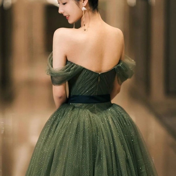 ドレス 衣装 ウエディングドレス 披露宴ドレス カラードレス ロングドレス オフショルダー オフショル シースルー ウエストリボン フレア 切り替えデザイン ステージドレス 発表会 フレア かわいい ドレス 衣装 ウエディングドレス 披露宴ドレス カラードレス ロングドレス オフショルダー オフショル シースルー ウエストリボン フレア 切り替えデザイン ステージドレス 発表会 フレア かわいい