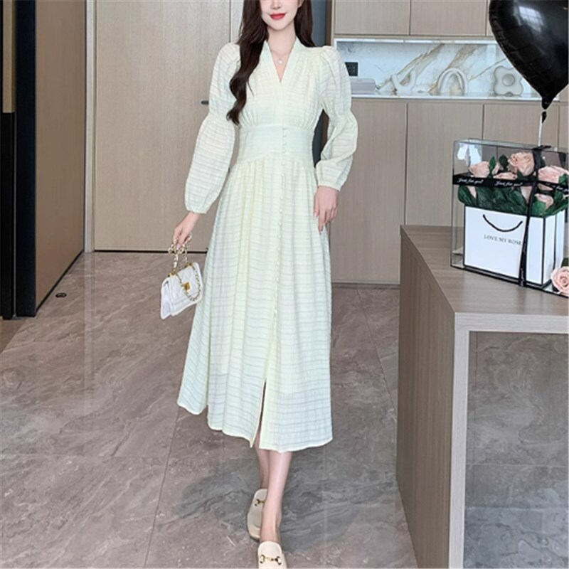 ワンピース ロングスカート ロング ロング丈 ロングワンピース 袖あり 長袖 Vネック Aライン レギュラー ハイウエスト かわいい 大人可愛い きれいめ シンプル カジュアル 大人 上品 おしゃれ ワンピース ロングスカート ロング ロング丈 ロングワンピース 袖あり 長袖 Vネック Aライン レギュラー ハイウエスト かわいい 大人可愛い きれいめ シンプル カジュアル 大人 上品 おしゃれ