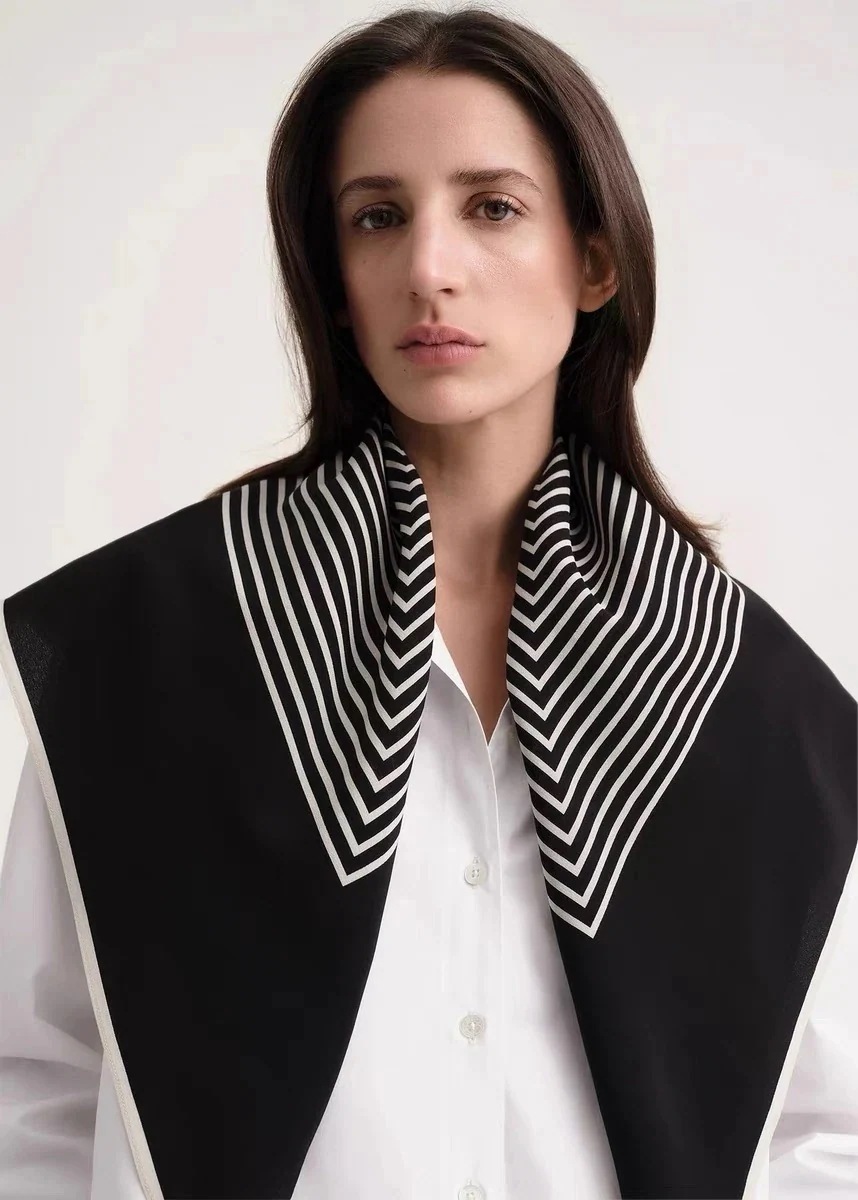 感謝セール トーテム Toteme 大判 ストール マフラー シルク レディース 防寒 出掛け 感謝セール トーテム Toteme 大判 ストール マフラー シルク レディース 防寒 出掛け