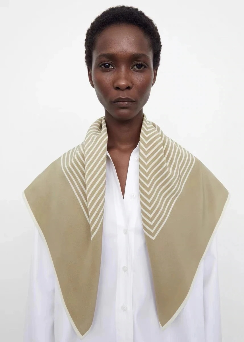 感謝セール トーテム Toteme 大判 ストール マフラー シルク レディース 防寒 出掛け 感謝セール トーテム Toteme 大判 ストール マフラー シルク レディース 防寒 出掛け