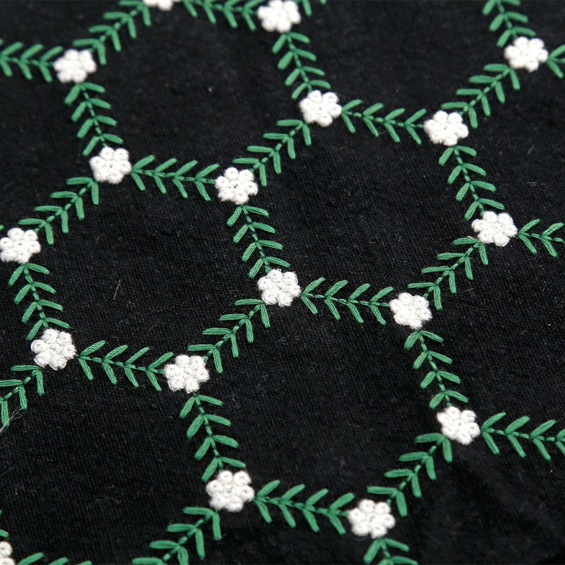 夏季新品限定幅120cm 90cm単位 生地 布 綿麻生地 刺繍生地 花柄 六角形 手芸 裁縫 DIY 黒 カーキグ