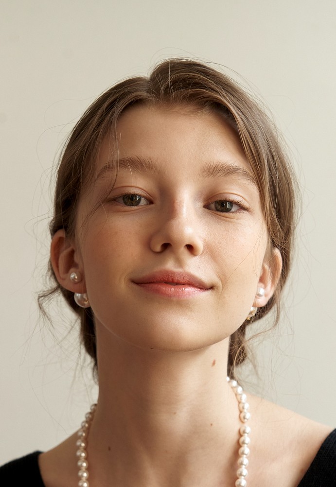 【TATIANA】 Mignon Double Pearl Post Earring ピアス (EC1686) 【TATIANA】 Mignon Double Pearl Post Earring ピアス (EC1686)