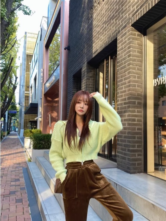 トップス ニットソー セーター カーディガン パーカー 上着 部屋着 ミニ ミニ丈 袖あり 長袖 ドルマンスリーブ ドロップショルダー 萌袖 Vネック 襟なし スリム かわいい きれいめ シンプル トップス ニットソー セーター カーディガン パーカー 上着 部屋着 ミニ ミニ丈 袖あり 長袖 ドルマンスリーブ ドロップショルダー 萌袖 Vネック 襟なし スリム かわいい きれいめ シンプル