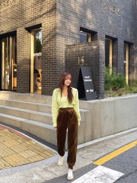 トップス ニットソー セーター カーディガン パーカー 上着 部屋着 ミニ ミニ丈 袖あり 長袖 ドルマンスリーブ ドロップショルダー 萌袖 Vネック 襟なし スリム かわいい きれいめ シンプル トップス ニットソー セーター カーディガン パーカー 上着 部屋着 ミニ ミニ丈 袖あり 長袖 ドルマンスリーブ ドロップショルダー 萌袖 Vネック 襟なし スリム かわいい きれいめ シンプル