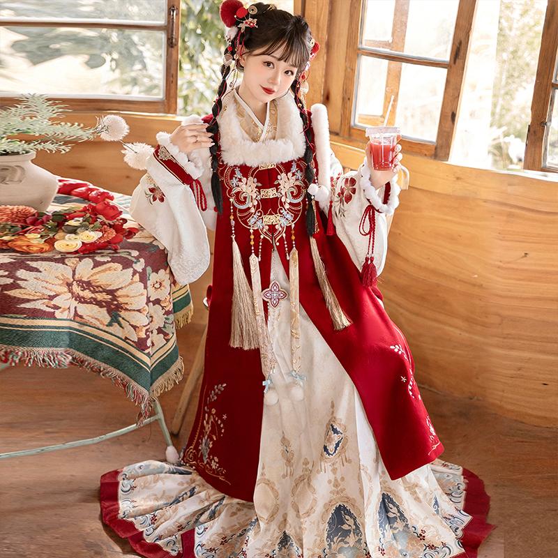 【フルセット】小神仙新韓国cos元素比甲馬面スカートcos服セット赤冬 【フルセット】小神仙新韓国cos元素比甲馬面スカートcos服セット赤冬