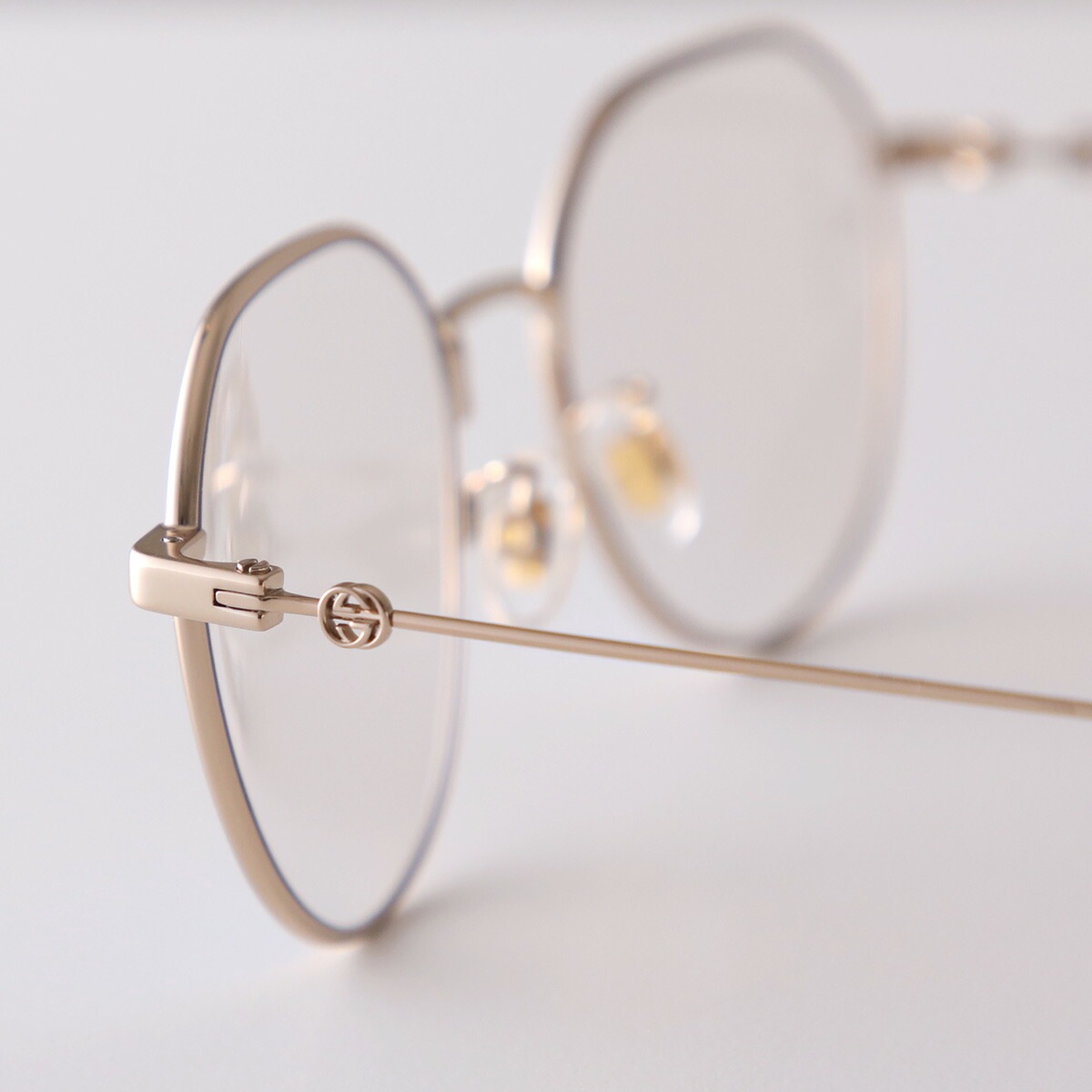 GUCCI グッチ サングラス GG0684S レディース 調光レンズ ボストン型 メタルフレーム クリングス アジアンフィット 001/Gold-Gold-Transparent GUCCI グッチ サングラス GG0684S レディース 調光レンズ ボストン型 メタルフレーム クリングス アジアンフィット 001/Gold-Gold-Transparent