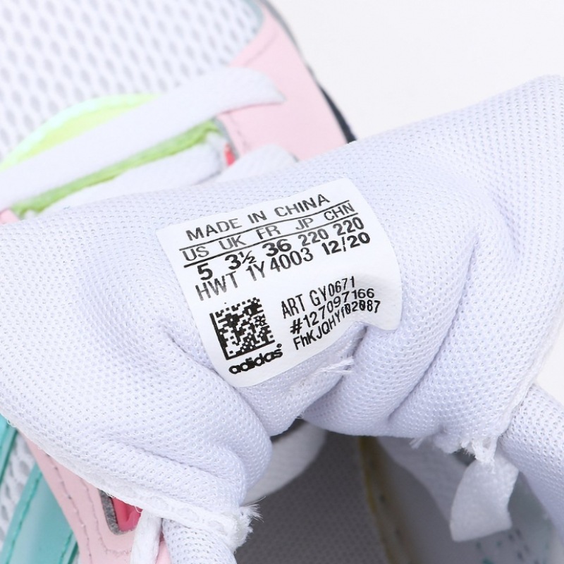 アディダスレディースラン9TIS_GY0671 アディダスレディースラン9TIS_GY0671