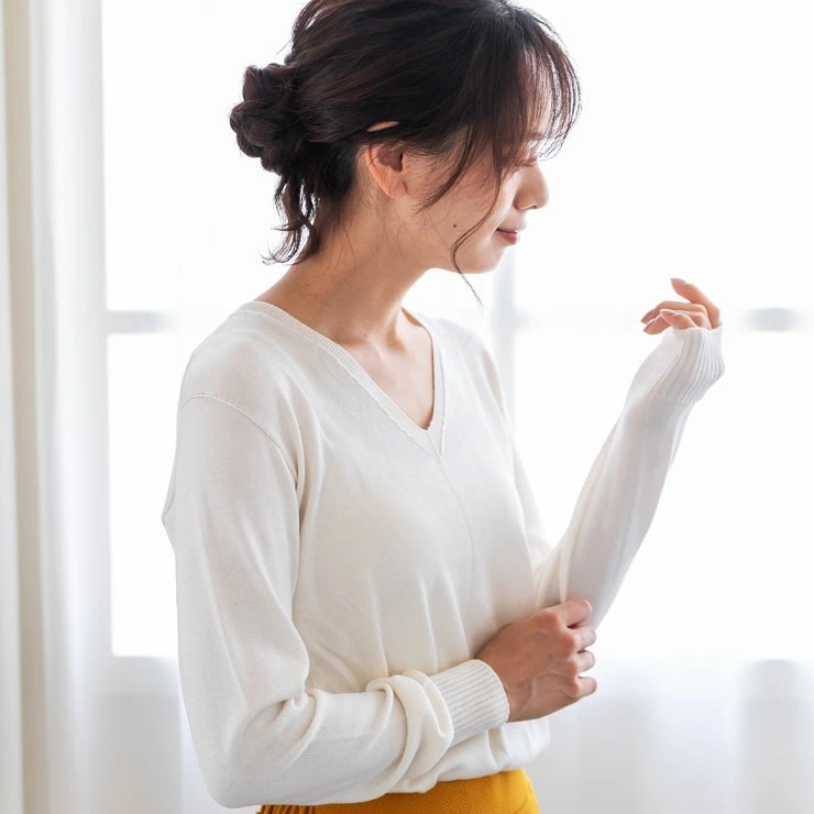 シルク Vネック プルオーバー セーター 長袖 トップス ニットトップス シルク100％ レディース シルクセーター あたたかい 暖かい 敏感肌 肌にやさしい 日本製 h01