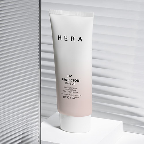 新品　HERA UV PROTECTOR トーンアップ50ml 2個 HERA UVプロテクタートーンアップ SPF50+ PA++++ 50ml | OLIVE