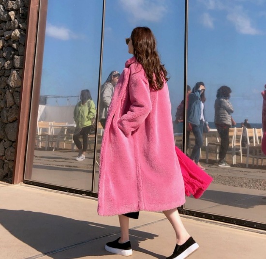 【取寄：納期2週間】フェイクファーコート レディース コート ロングコート アウター 暖かい 厚手 秋冬 ゴージャス エレガント ふわふわ 襟あり ボリューム 長袖 シンプル 無地 カジュアル