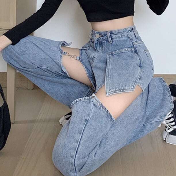 レディース ボトムス デニム ダメージ クラッシュ セパレート チェーン 変形 取り外し可能 肌見せ セクシー ハイウエスト 大人可愛い ママコーデ ママファッション 韓国系 オルチャン 人気 トレン レディース ボトムス デニム ダメージ クラッシュ セパレート チェーン 変形 取り外し可能 肌見せ セクシー ハイウエスト 大人可愛い ママコーデ ママファッション 韓国系 オルチャン 人気 トレン