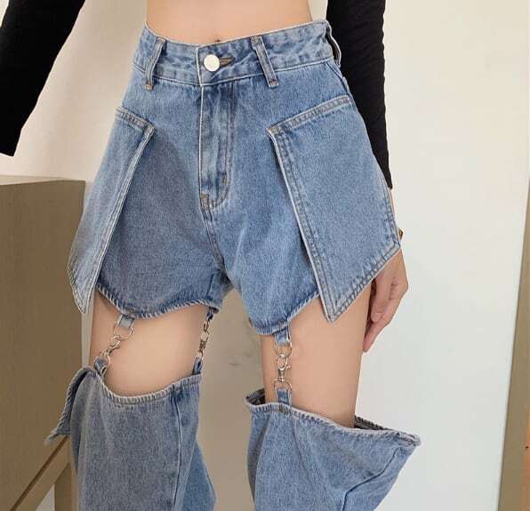 レディース ボトムス デニム ダメージ クラッシュ セパレート チェーン 変形 取り外し可能 肌見せ セクシー ハイウエスト 大人可愛い ママコーデ ママファッション 韓国系 オルチャン 人気 トレン レディース ボトムス デニム ダメージ クラッシュ セパレート チェーン 変形 取り外し可能 肌見せ セクシー ハイウエスト 大人可愛い ママコーデ ママファッション 韓国系 オルチャン 人気 トレン