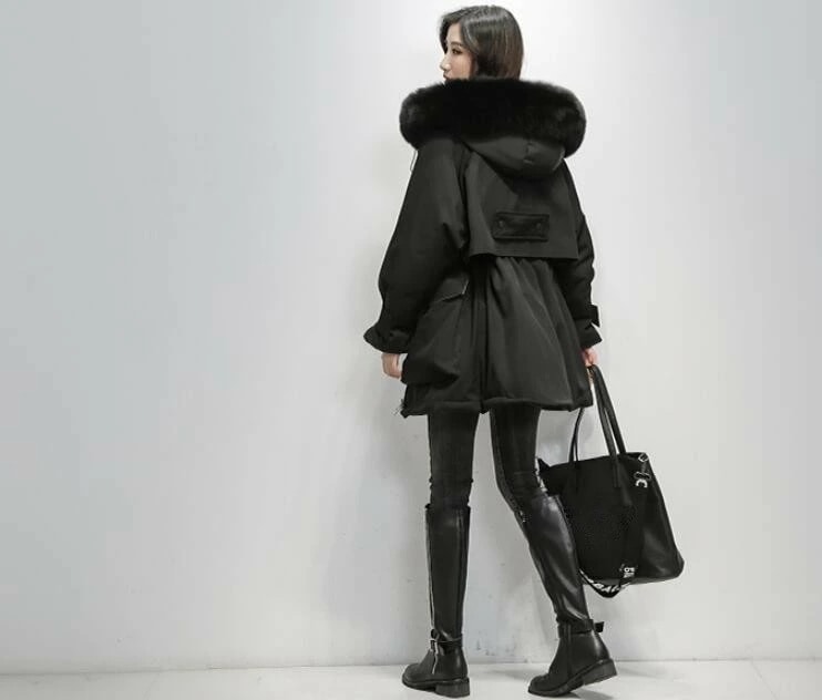 ダウンコート　ダウン90%　レディース　大きいサイズアウター　フード付き　ダウンジャケット ファー付き　リアルファー　軽量 秋冬　ロング丈　防寒 　冬服　カジュアル　無地　Aライン