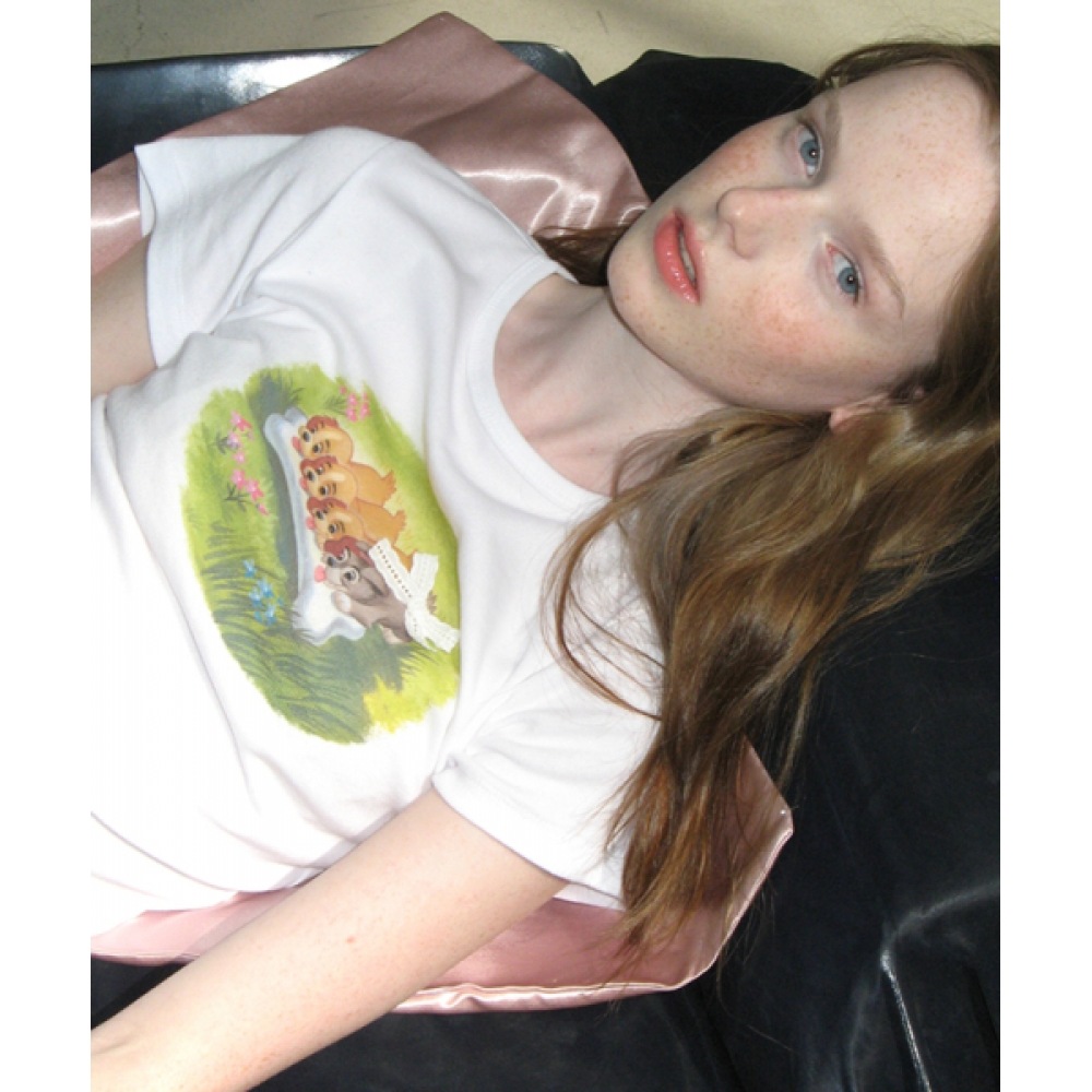 RONRON 愛らしいパピーズクロップスリムフィット T シャツホワイト