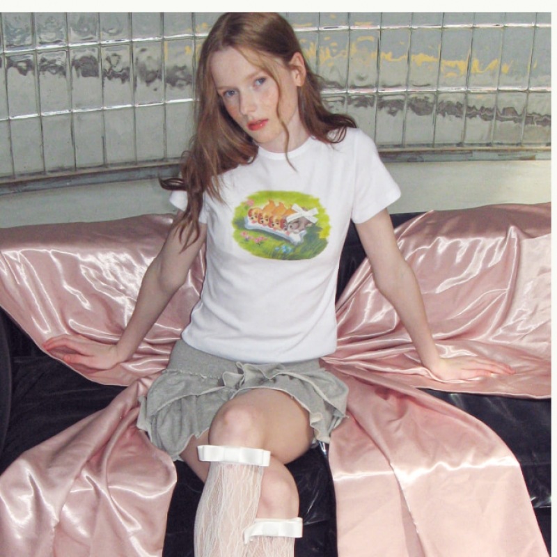 RONRON 愛らしいパピーズクロップスリムフィット T シャツホワイト