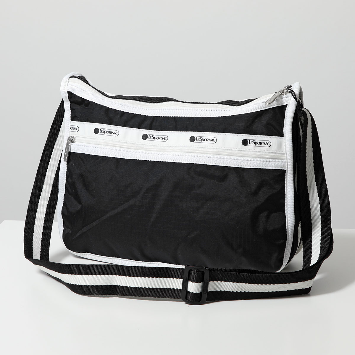 LeSportsac レスポートサック ショルダーバッグ DELUXE EVERYDAY BAG 7507 レディース ナイロン ライン 鞄 カラー3色 LeSportsac レスポートサック ショルダーバッグ DELUXE EVERYDAY BAG 7507 レディース ナイロン ライン 鞄 カラー3色