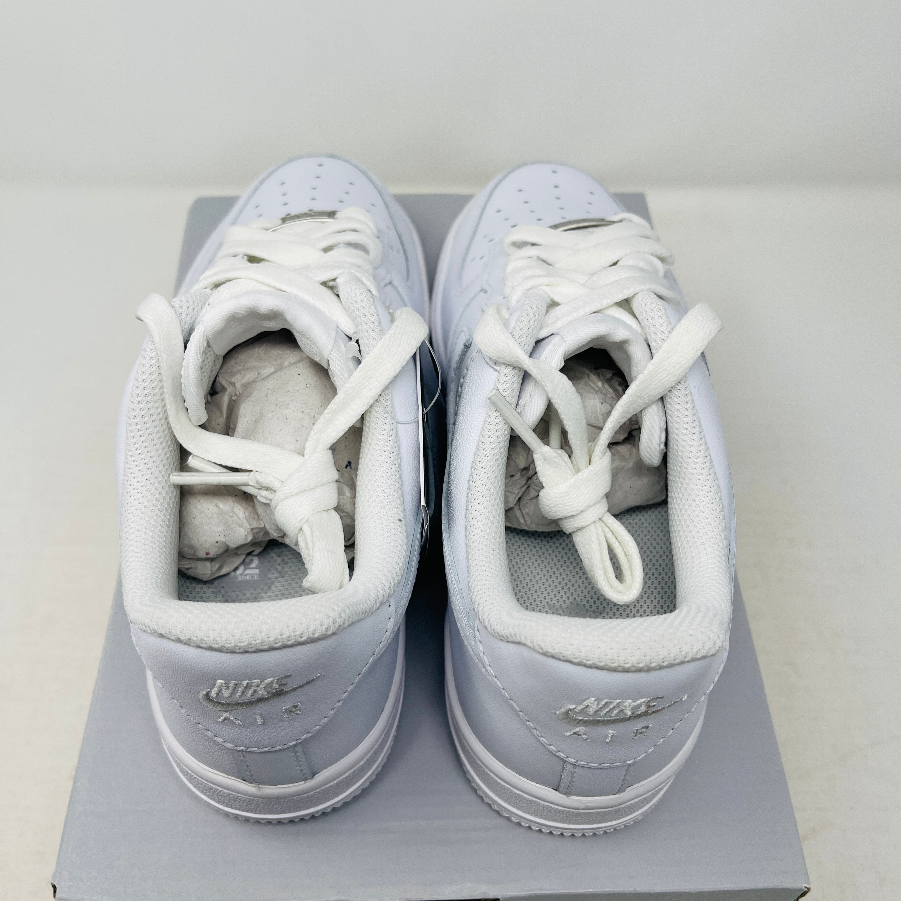 エアフォース1 07 レディース スニーカー 白 DD8959-100 エアフォース1 07 レディース スニーカー 白 DD8959-100