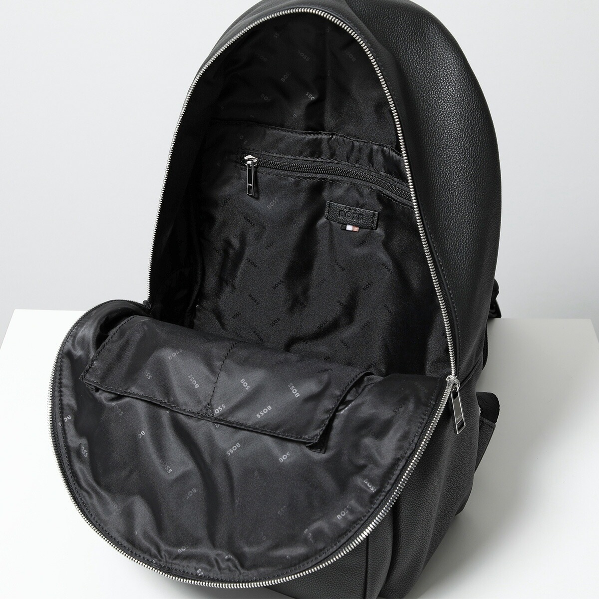 HUGO BOSS ヒューゴボス バックパック Ray Backpack N 50536499 メンズ エコレザー リュック デイパック ロゴ 鞄 001