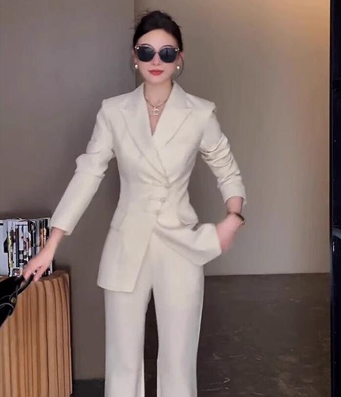 人気リクルートスーツ 女性スーツ 長袖 ビジネススーツ パンツスーツ 2点スーツセット レディーススーツ カジュアル 七五三 フォーマル スリム ボトムス セットアップ ジャケット パンツ 入学式 卒 人気リクルートスーツ 女性スーツ 長袖 ビジネススーツ パンツスーツ 2点スーツセット レディーススーツ カジュアル 七五三 フォーマル スリム ボトムス セットアップ ジャケット パンツ 入学式 卒