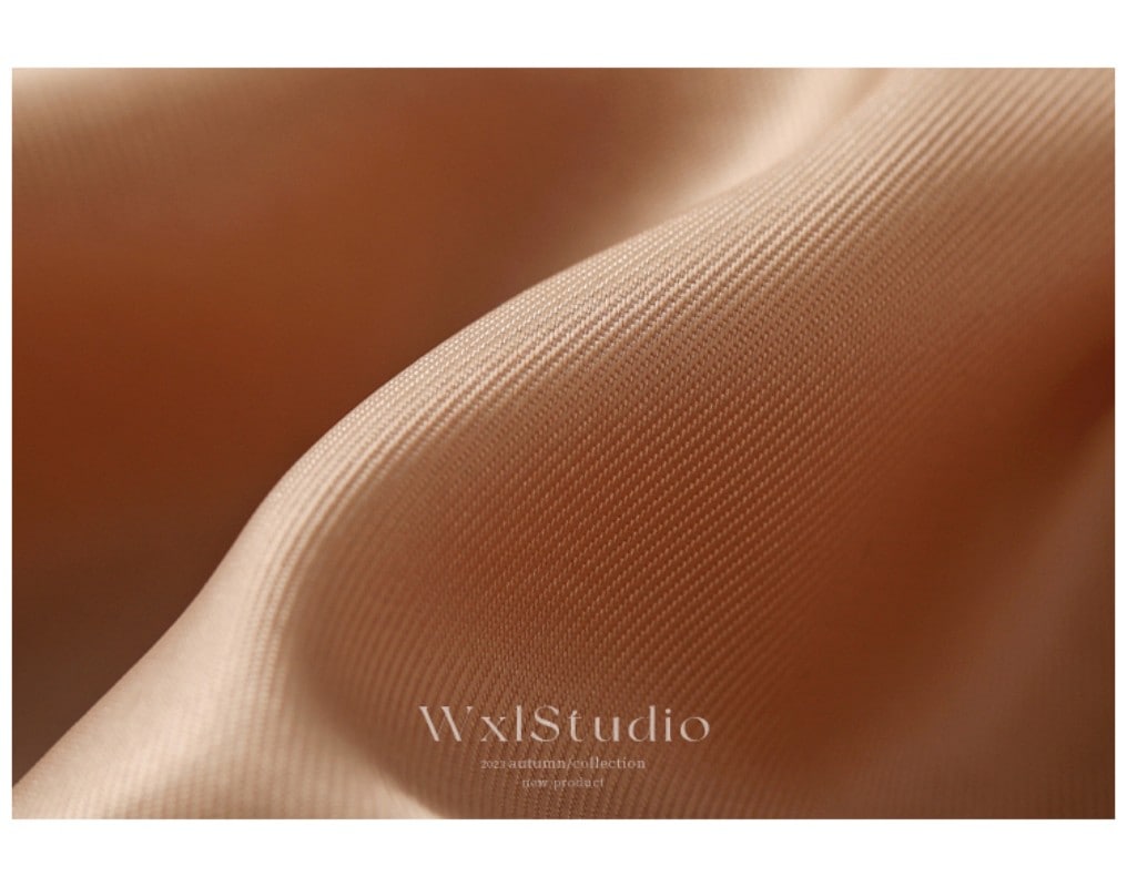 WXLSTUDIOはクラシックに敬意を表し高級ブランドの生地を使用したカスタム染めのヘビーウェイトシープウールの香り豊かなスモールジャケットです WXLSTUDIOはクラシックに敬意を表し高級ブランドの生地を使用したカスタム染めのヘビーウェイトシープウールの香り豊かなスモールジャケットです