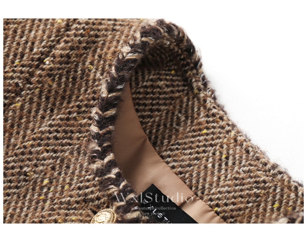 WXLSTUDIOはクラシックに敬意を表し高級ブランドの生地を使用したカスタム染めのヘビーウェイトシープウールの香り豊かなスモールジャケットです WXLSTUDIOはクラシックに敬意を表し高級ブランドの生地を使用したカスタム染めのヘビーウェイトシープウールの香り豊かなスモールジャケットです