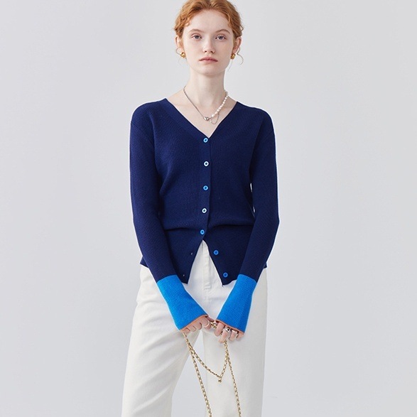 トップス カーディガン ニットカーディガン ミディアム丈 長袖 Vネック 前開き ボタン ツートンカラー かわいい 大人可愛い きれいめ シンプル 上品 おしゃれ かっこいい レトロ きちんと