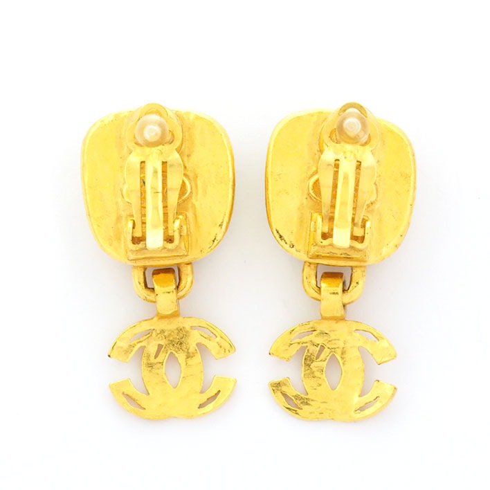 シャネル ココマーク スクエア ブラックオパール風ジェム クリップタイプ 【イヤリング】 シャネル ココマーク スクエア ブラックオパール風ジェム クリップタイプ 【イヤリング】