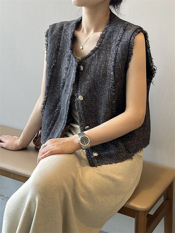 【急速出荷】ベスト フリンジ レディース トップス クルーネック アウター ノースリーブ 羽織り カーディガン ボタン トラッド きれいめ カジュアル 上品 レイヤード 体型カバー 春夏 秋冬 春 秋