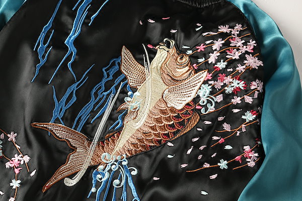 男女兼用　鯉刺繍マーク スカジャン リバーシブル　横須賀ファッション　可愛い