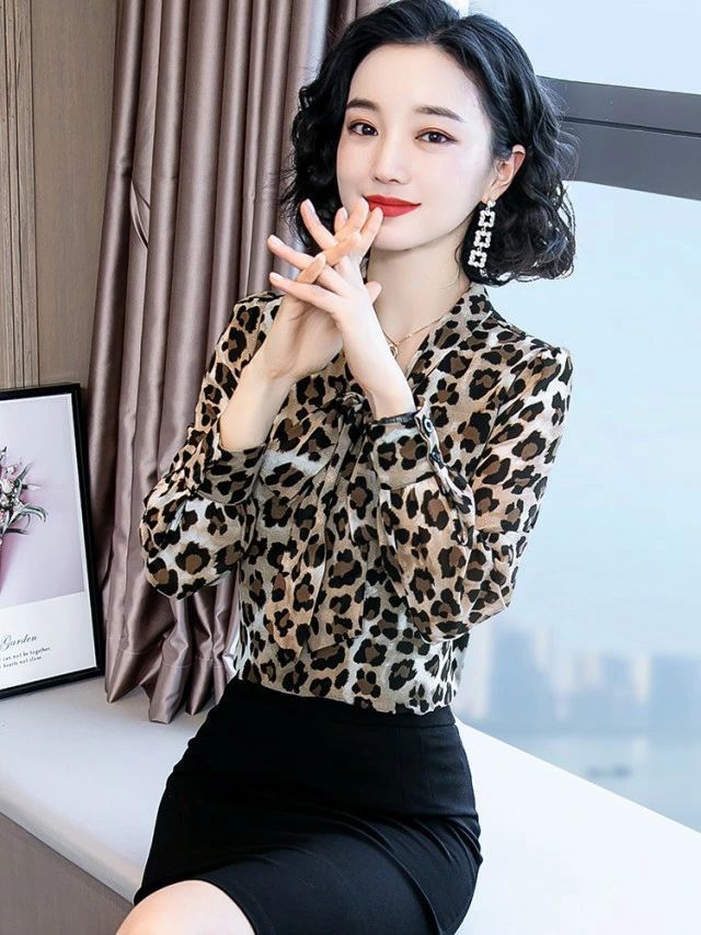 ボウタイ 4L 3L きれいめ カジュアル 大きいサイズ リボン 柄シャツ デート服 総柄 お出かけ おしゃれ レオパード シャツ レディース ブラウス ス ヒョウ柄 長袖 上品