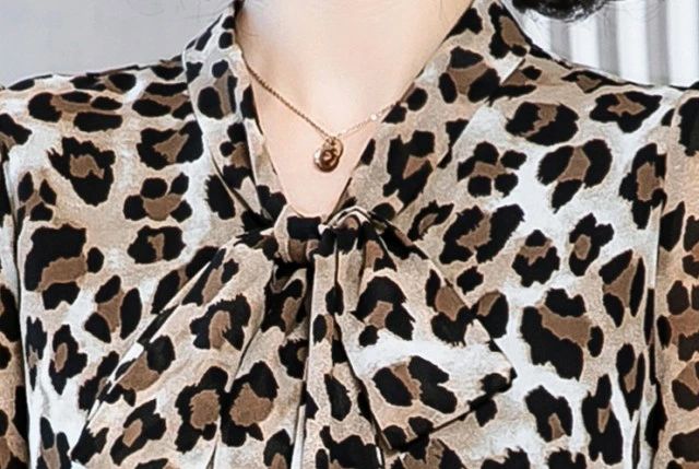 ボウタイ 4L 3L きれいめ カジュアル 大きいサイズ リボン 柄シャツ デート服 総柄 お出かけ おしゃれ レオパード シャツ レディース ブラウス ス ヒョウ柄 長袖 上品