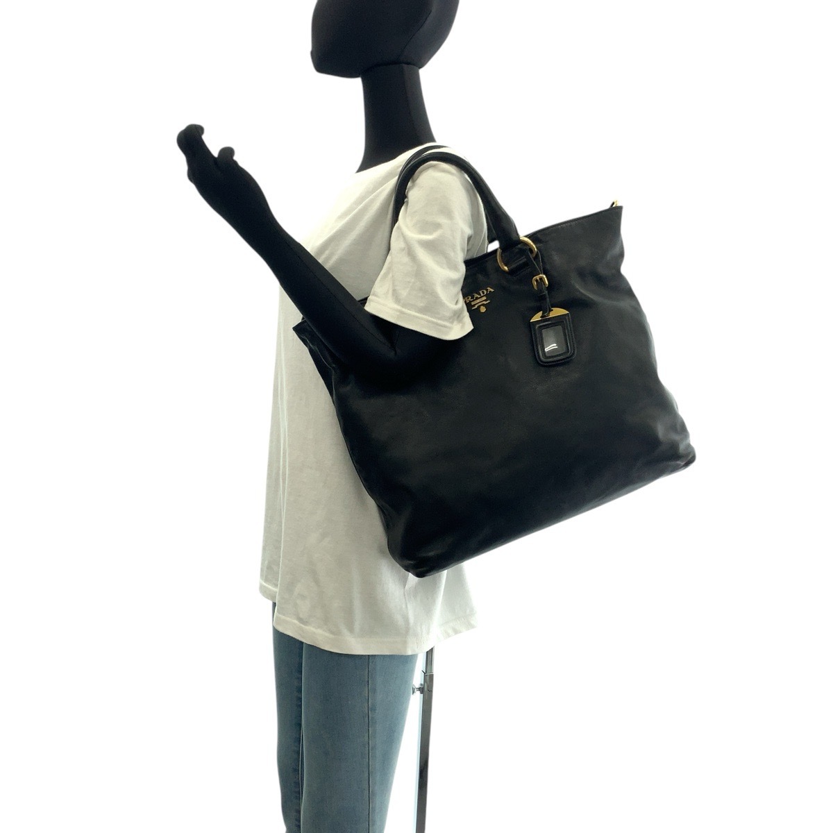 美品 ブラック 黒 ゴールド金具 レザー トートバッグ ショルダーバッグ 2way レディース 501350
