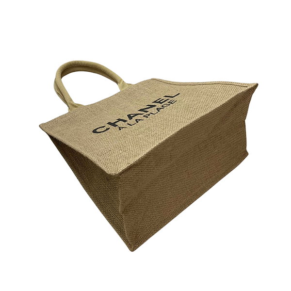 Qoo10] CHANEL コスメ ノベルティ海外限定商品!! コス