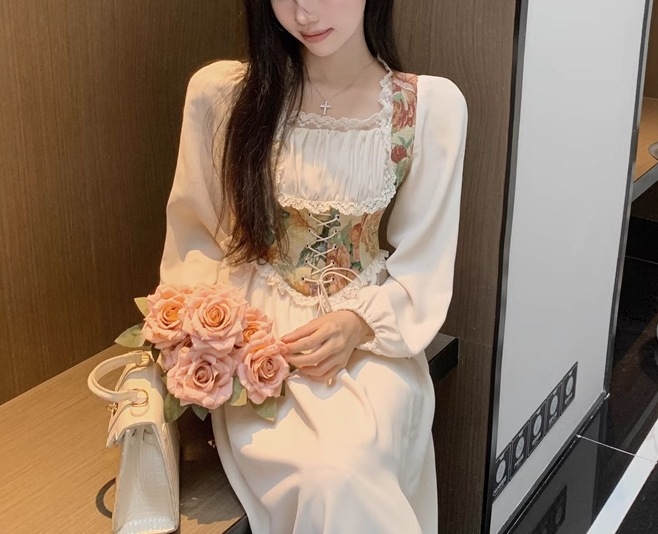 レディース ワンピース プルオーバー ミモレ ロング 長袖 ボリューム袖 バルーン袖 ランタンスリーブ スクエアネック Aライン フェミニン 刺繍 フリル ウエストマーク ハイウエスト 編み上げ レディース ワンピース プルオーバー ミモレ ロング 長袖 ボリューム袖 バルーン袖 ランタンスリーブ スクエアネック Aライン フェミニン 刺繍 フリル ウエストマーク ハイウエスト 編み上げ