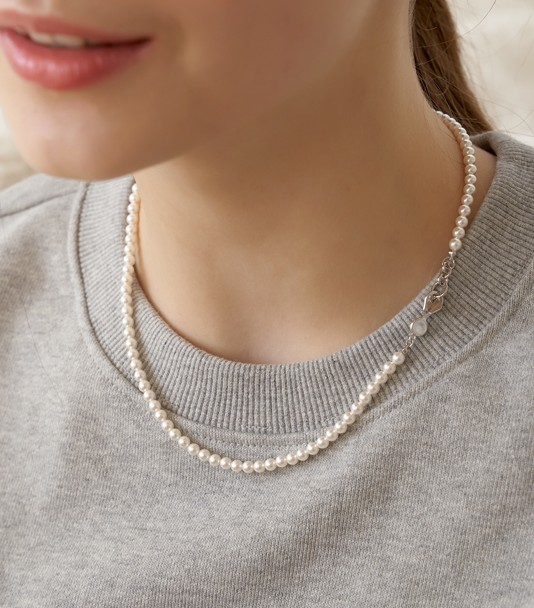 【TATIANA】Classic Swarovski 5mm Pearl Necklace ネックレス TATIANA】 Classic Swarovski 5mm Pearl Necklace ネックレス