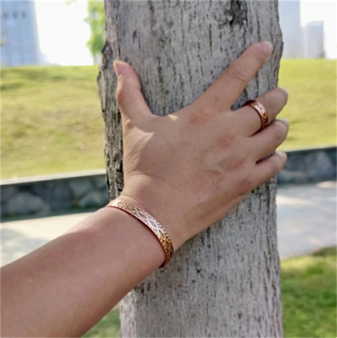 純銅製ジュエリー 純銅磁気ブレスレット エネルギーマグネット付き 磁気ブレスレット ストレス解消 減量 痩身 調節可能 健康エネルギー 高磁石 瞑想 ヨガ 磁気リング 指輪 銅ブレスレット 純銅製ジュエリー 純銅磁気ブレスレット エネルギーマグネット付き 磁気ブレスレット ストレス解消 減量 痩身 調節可能 健康エネルギー 高磁石 瞑想 ヨガ 磁気リング 指輪 銅ブレスレット