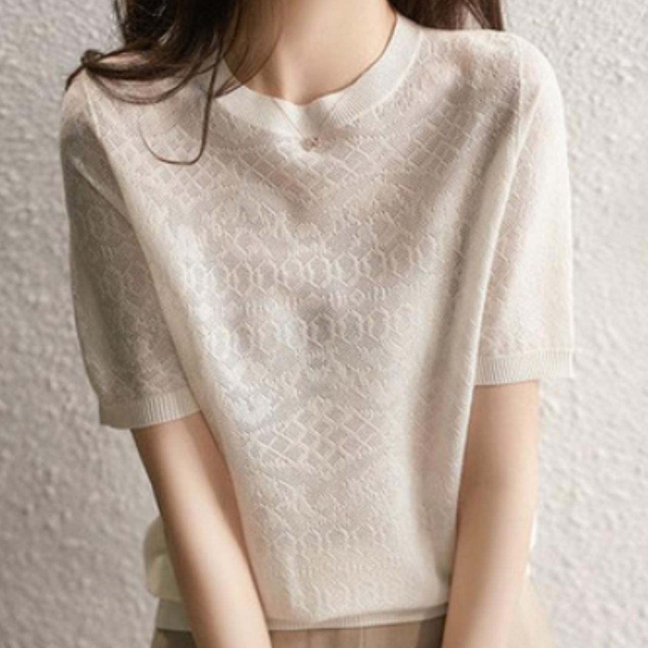 トップス セーター Tシャツ レディース ニット 袖あり 半袖 ストレート 透け感 ラウンドネック 襟なし かわいい 大人可愛い きれいめ シンプル 大人 おしゃれ お洒落 大人女子 こなれ感 ラフ