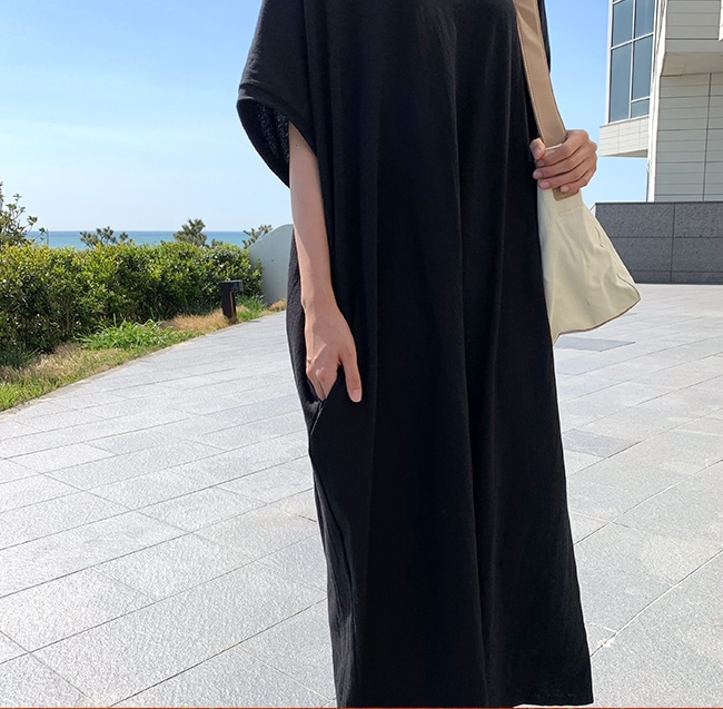 ワンピース フレアワンピース マキシ マキシ丈 袖あり 五分袖 ラウンドネック 襟なし セミフレア ストレート ワイド Iライン ポケット かわいい 大人可愛い シンプル カジュアル 大人 おしゃれ