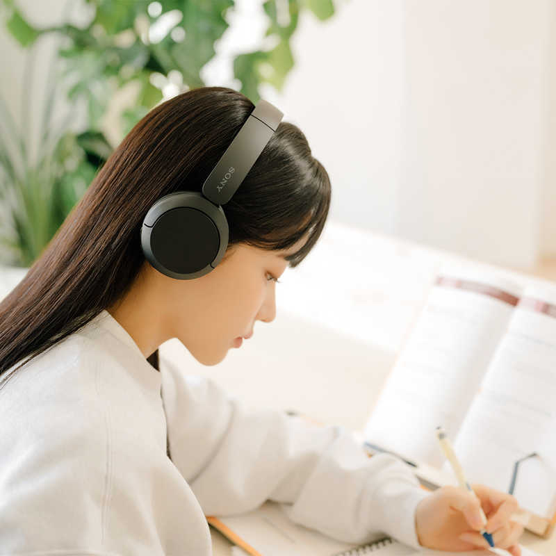 ソニー　SONY　ブルートゥースヘッドホン ブラック［リモコン・マイク対応 /Bluetooth］　WH-CH520 BZ