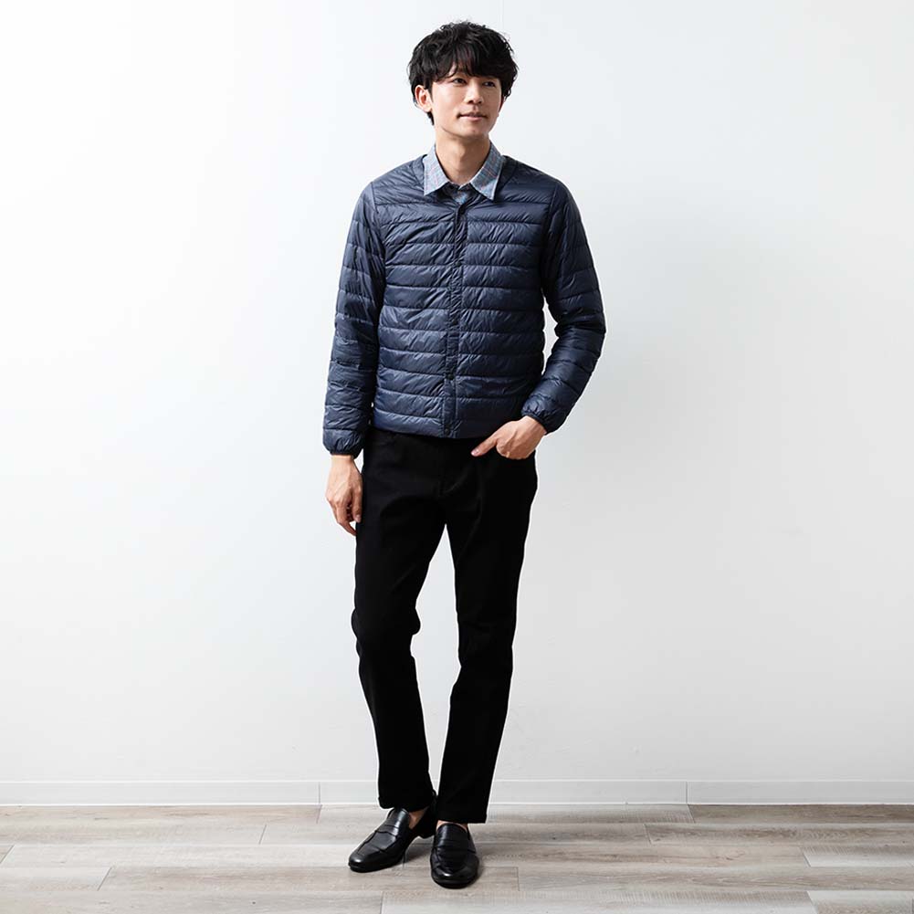 インナーダウン ジャケット メンズ 秋冬 ダウン90％ 軽量 防寒 抗菌 防臭 クルーネック ポケッタブル ライトダウン 暖かい インナージャケット 冬服 おしゃれ ブルゾン 無地 黒 チャコール M