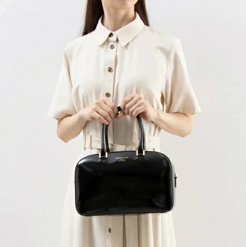 CHRISTIAN VILLA クリスチャンヴィラ ハンド バッグ 2WAY ショルダーバッグ レディース イタリア製 牛革 ガラスレザー 6150 柳橋唯さん着用モデル 6218 新カラー 25SS