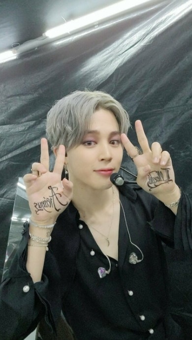 Qoo10] HANNA543 HANNA BTS JIMIN 着用 ネ : 腕時計・アクセサリー