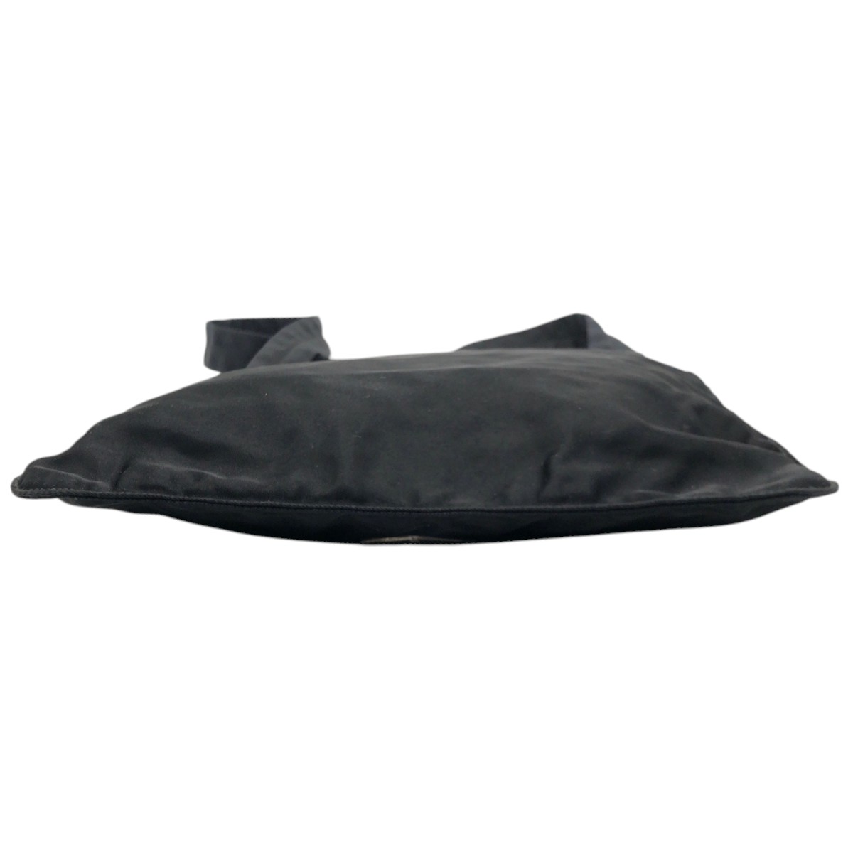 テスート 三角ロゴプレート ブラック 黒 ナイロン ショルダーバック メッセンジャーバッグ レディース 503299 テスート 三角ロゴプレート ブラック 黒 ナイロン ショルダーバック メッセンジャーバッグ レディース 503299