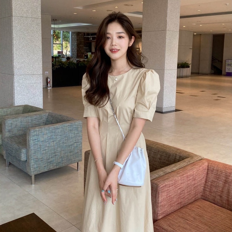 2色 ワンピース 半袖 春 秋 きれいめ フォーマル Aライン ワンピドレス 膝下 ミドル丈 五分袖 パフスリーブ ラウンドネック スリム 透け感 青 ブルー 大人カラー 春カラー 秋カラー アプリコ