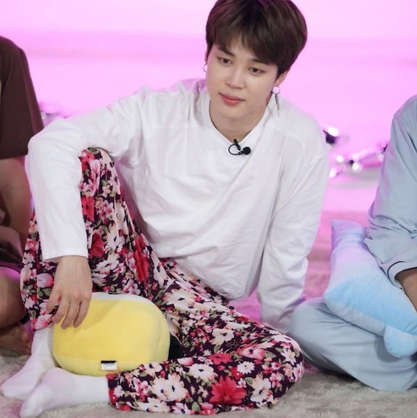 bts ptd ラスベガス公演 ポップアップストア トレーナー 白 bts ptd