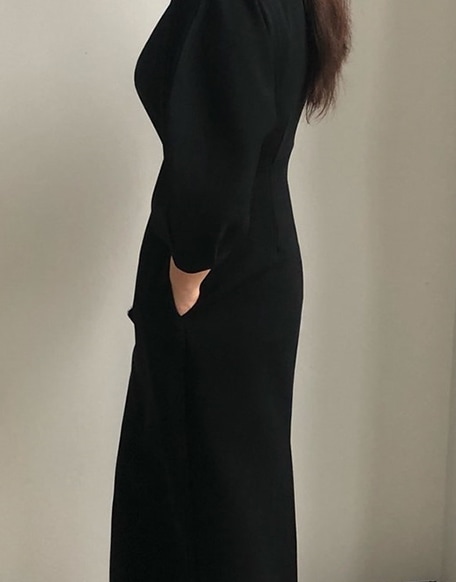 ワンピース レディース シンプルワンピース ボリュームスリーブ タイト ロング丈 ドレス クルーネック カシュクール 長袖 ミモレ丈 ハイウエスト バルーンスリーブ ウエストリボン ブラック ワンピース レディース シンプルワンピース ボリュームスリーブ タイト ロング丈 ドレス クルーネック カシュクール 長袖 ミモレ丈 ハイウエスト バルーンスリーブ ウエストリボン ブラック