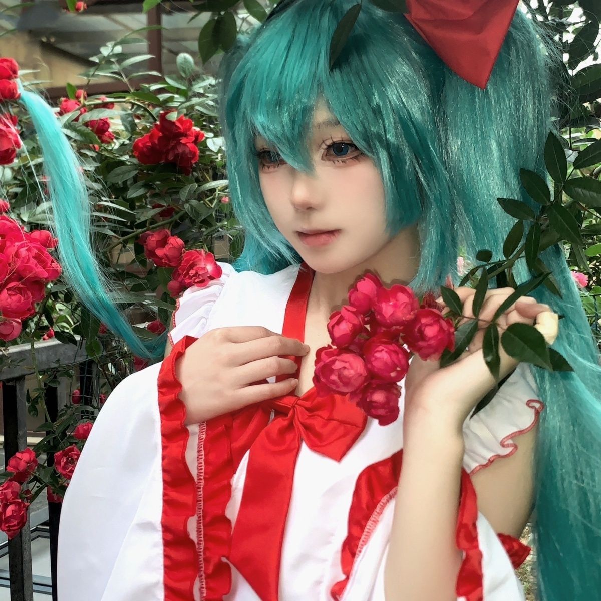 オリジナルの新商品初音宅舞巫女服コスプレ衣装大サイズ巫女服ハロウィーンショー服